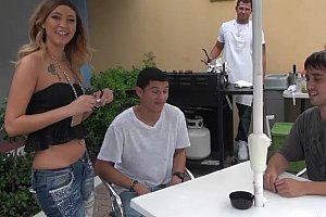 FreeXXXHD女人